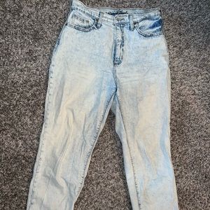 Universal Thread Jeans